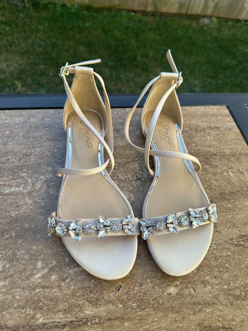 Jewel Badgley Mischka Tessy Champagne Satin Rhinestone Flats - Sz 5.5